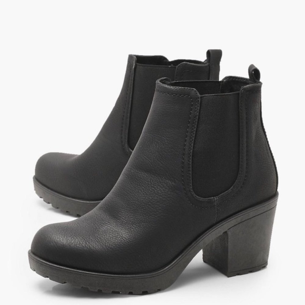 Krush Black Chunky Cleated Chelsea Boots